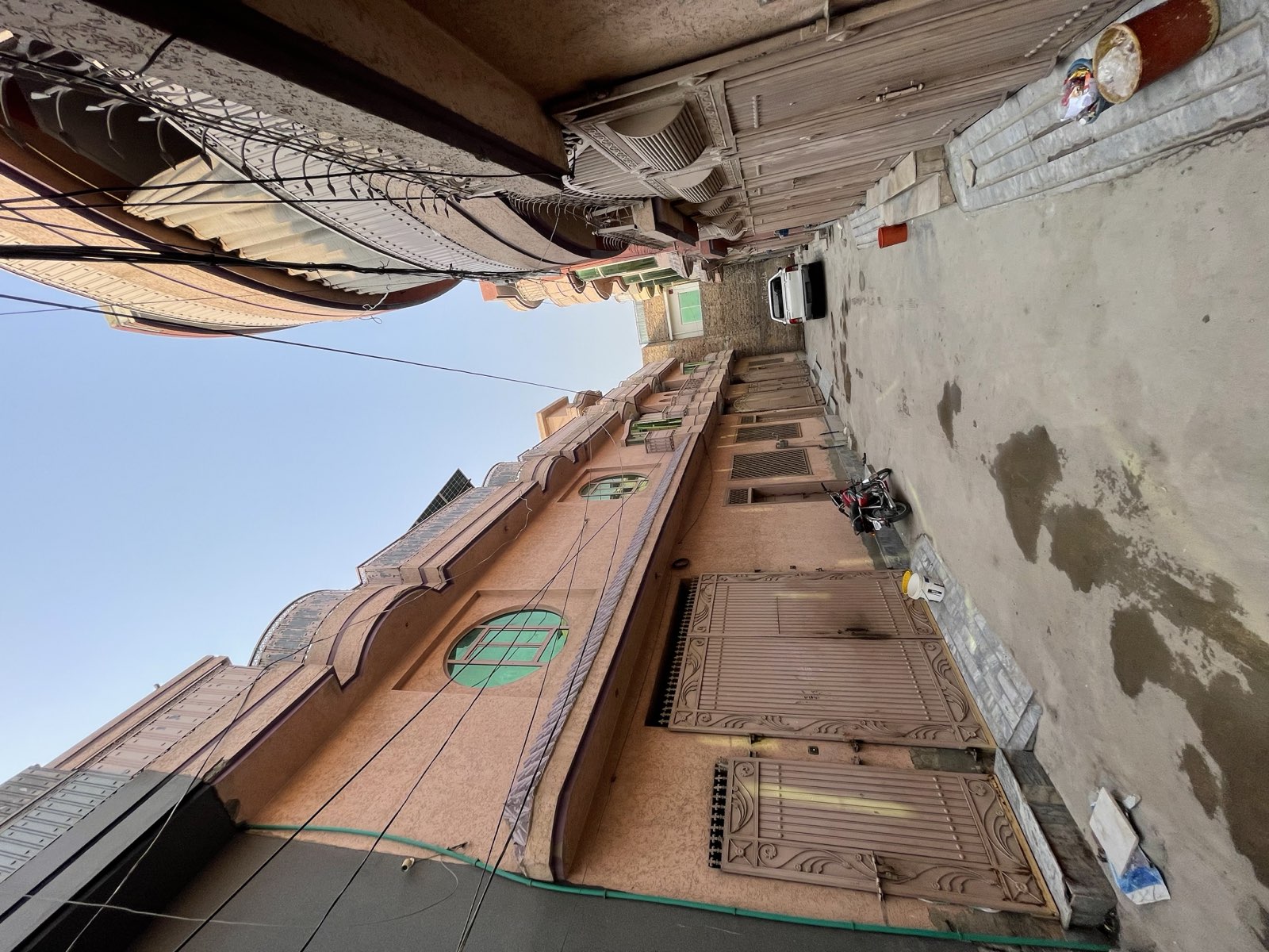 Almadina Street 6