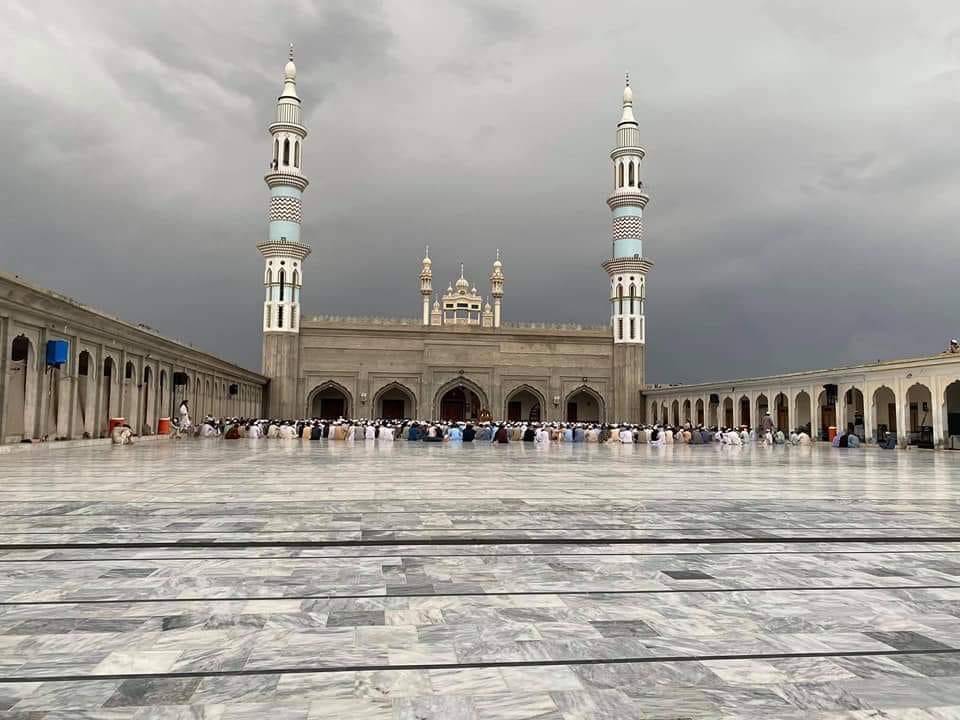 Darul-Eman Wal-Taqwa Karbogha Sharif (Caretaking)